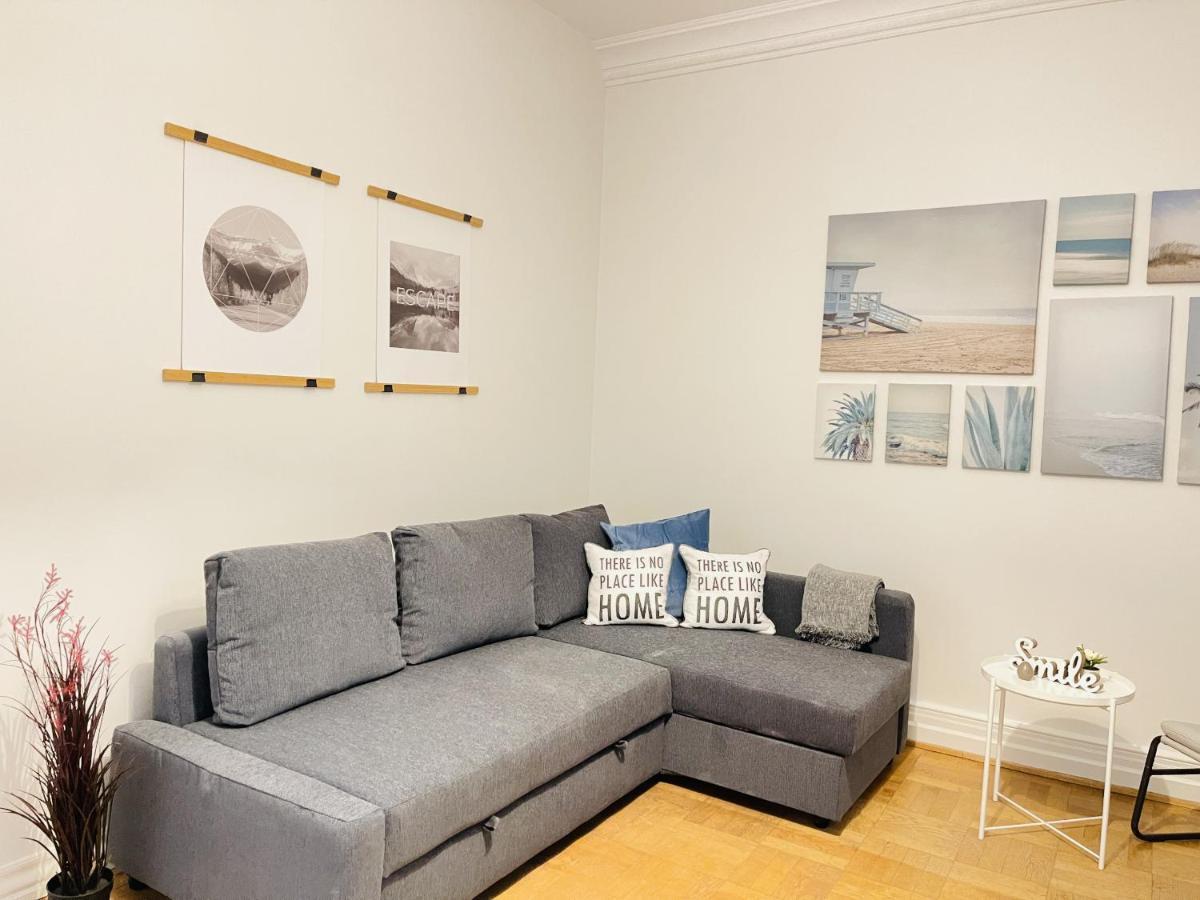 Aday - Aalborg Mansion - Big Apartment With Garden Exterior photo